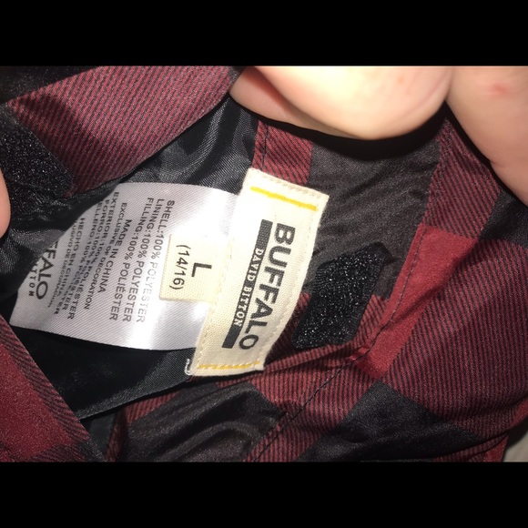 3/20$ Buffalo plaid youth Sherpa reversible vest 14-16 - Picture 2 of 6